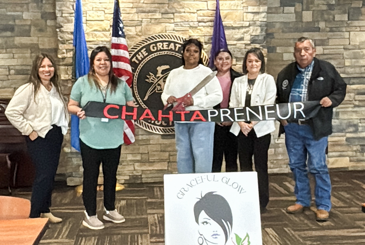 Graceful Glow Beauty on the Go